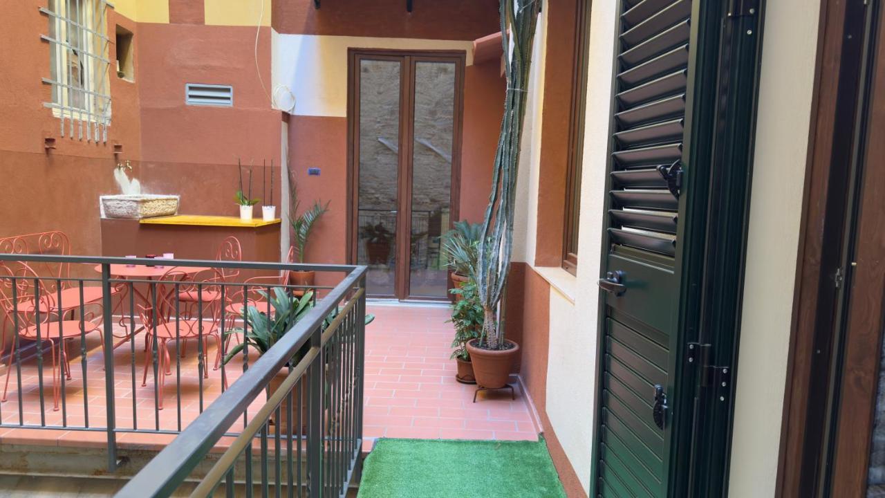 Suite Stylish & Cozy Apartment In The Heart Of Florence Extérieur photo