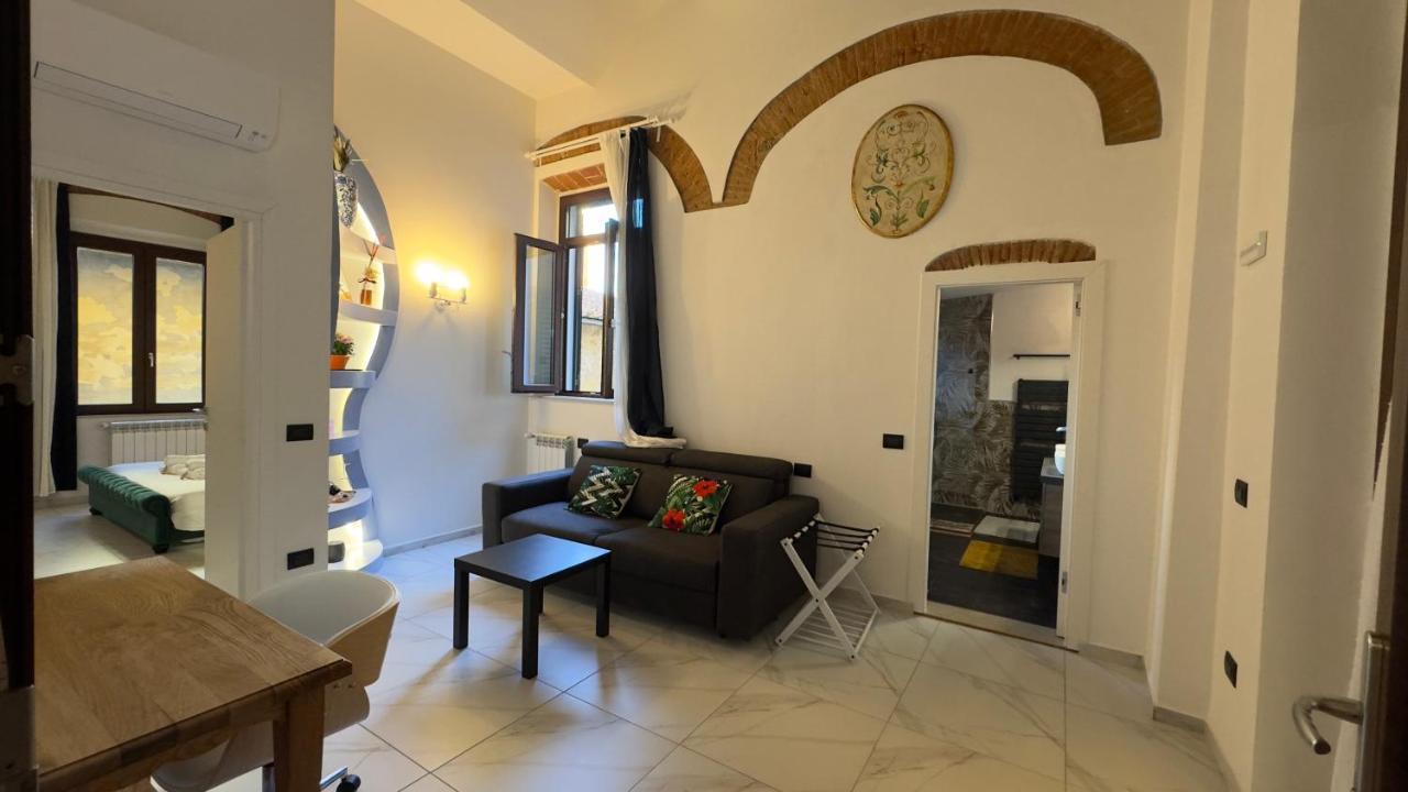 Suite Stylish & Cozy Apartment In The Heart Of Florence Extérieur photo