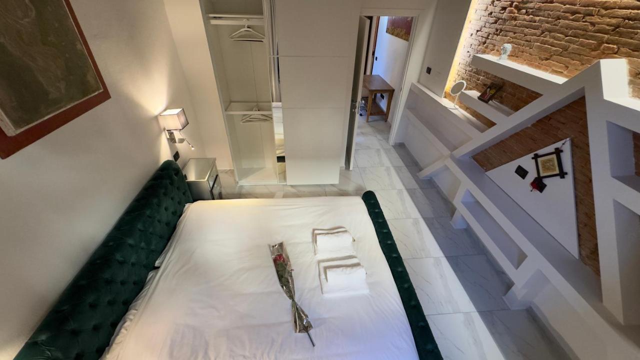 Suite Stylish & Cozy Apartment In The Heart Of Florence Extérieur photo